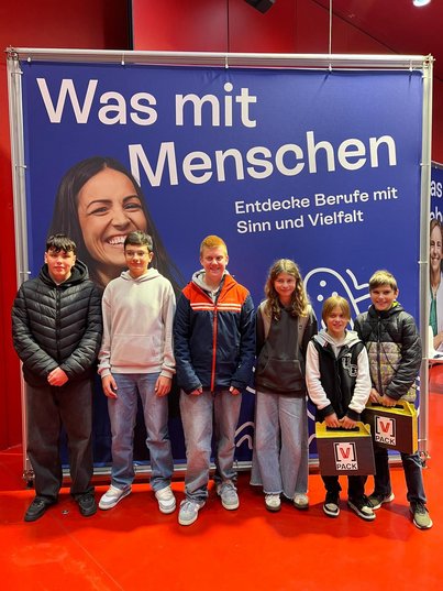 WhatsApp_Image_2025-11-08_at_08